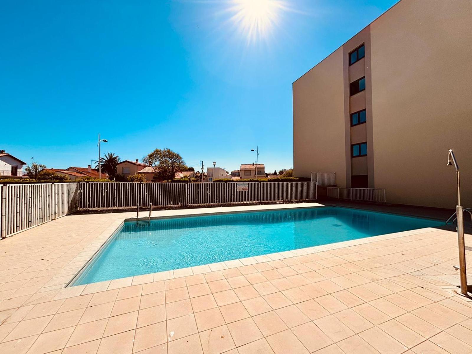 Studio Calme Avec Parking Et Ascenseur -304- กาเนต์-อ็อง-รูสซียง ภายนอก รูปภาพ