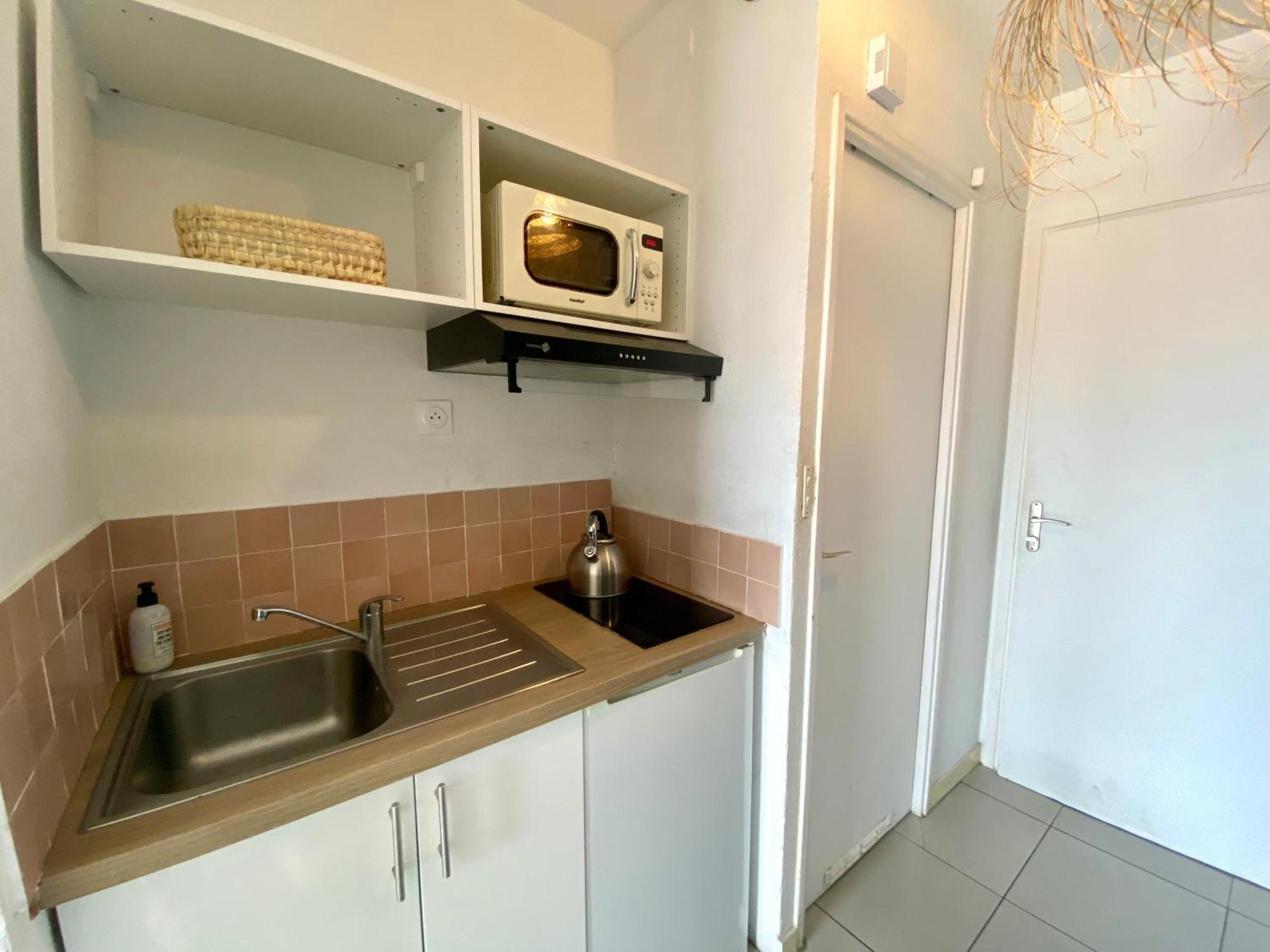 Studio Calme Avec Parking Et Ascenseur -304- กาเนต์-อ็อง-รูสซียง ภายนอก รูปภาพ