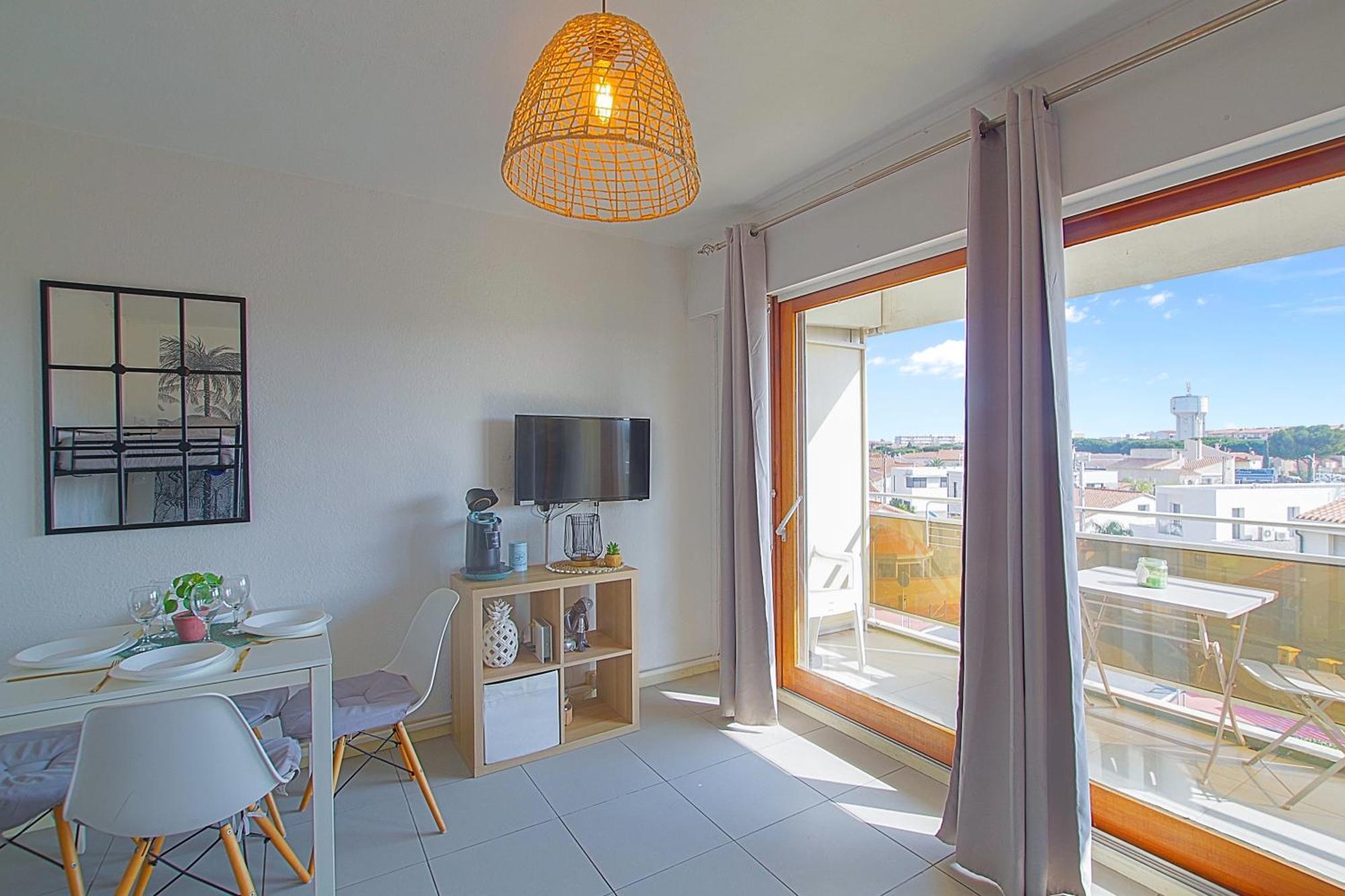 Studio Calme Avec Parking Et Ascenseur -304- กาเนต์-อ็อง-รูสซียง ภายนอก รูปภาพ